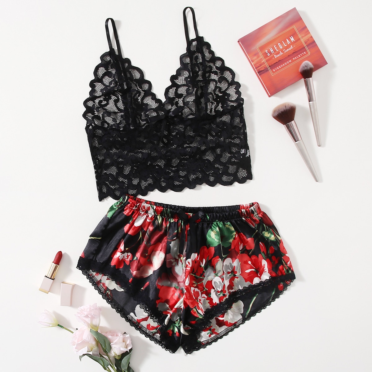 Koronkowy komplet piżamowy dla – Lace Bralette Set recenzja i cena